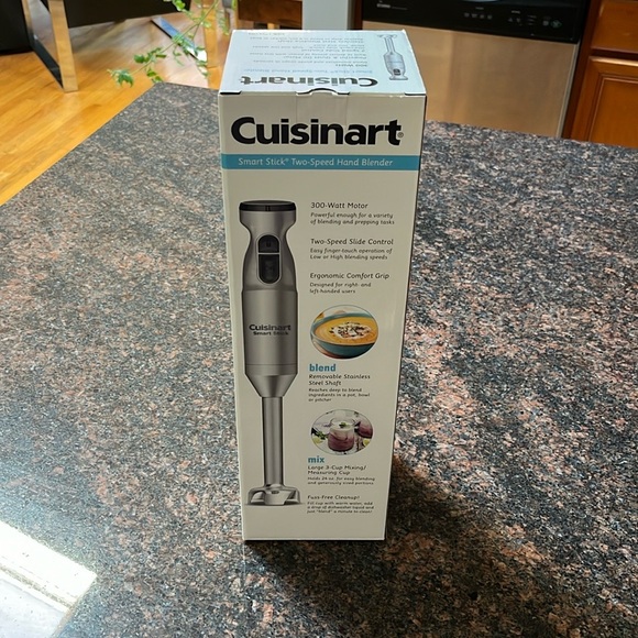 Cuisinart 2-speed hand blender - Picture 1 of 3
